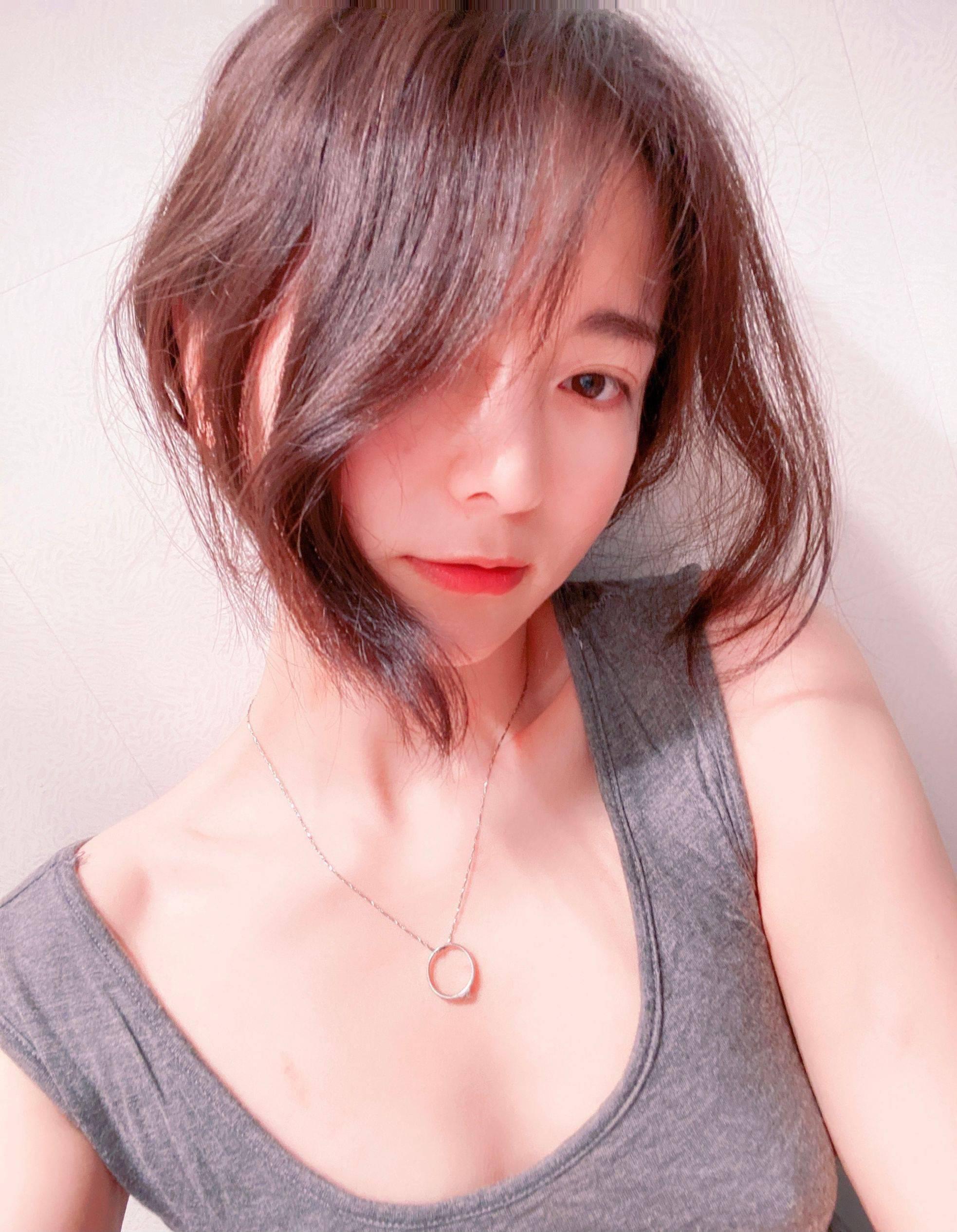 刚下海妹妹 新到的尝新